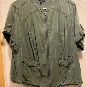 Torrid size 2 zip up shirt sleeve jacket